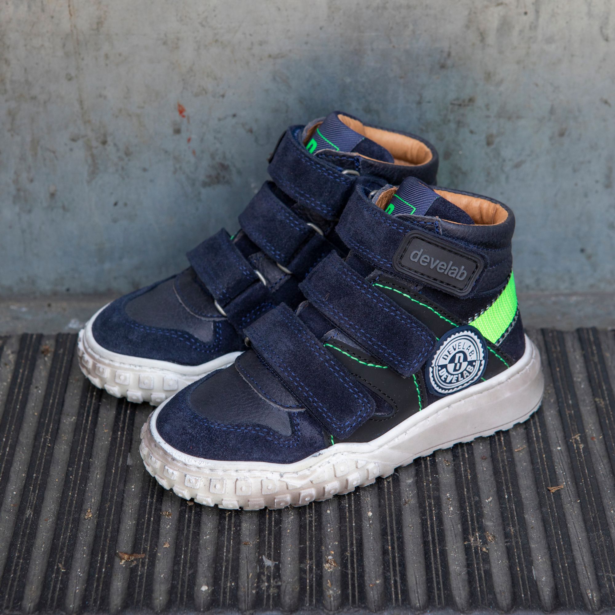 Hoge Blauwe Sneakers | Develab 45689