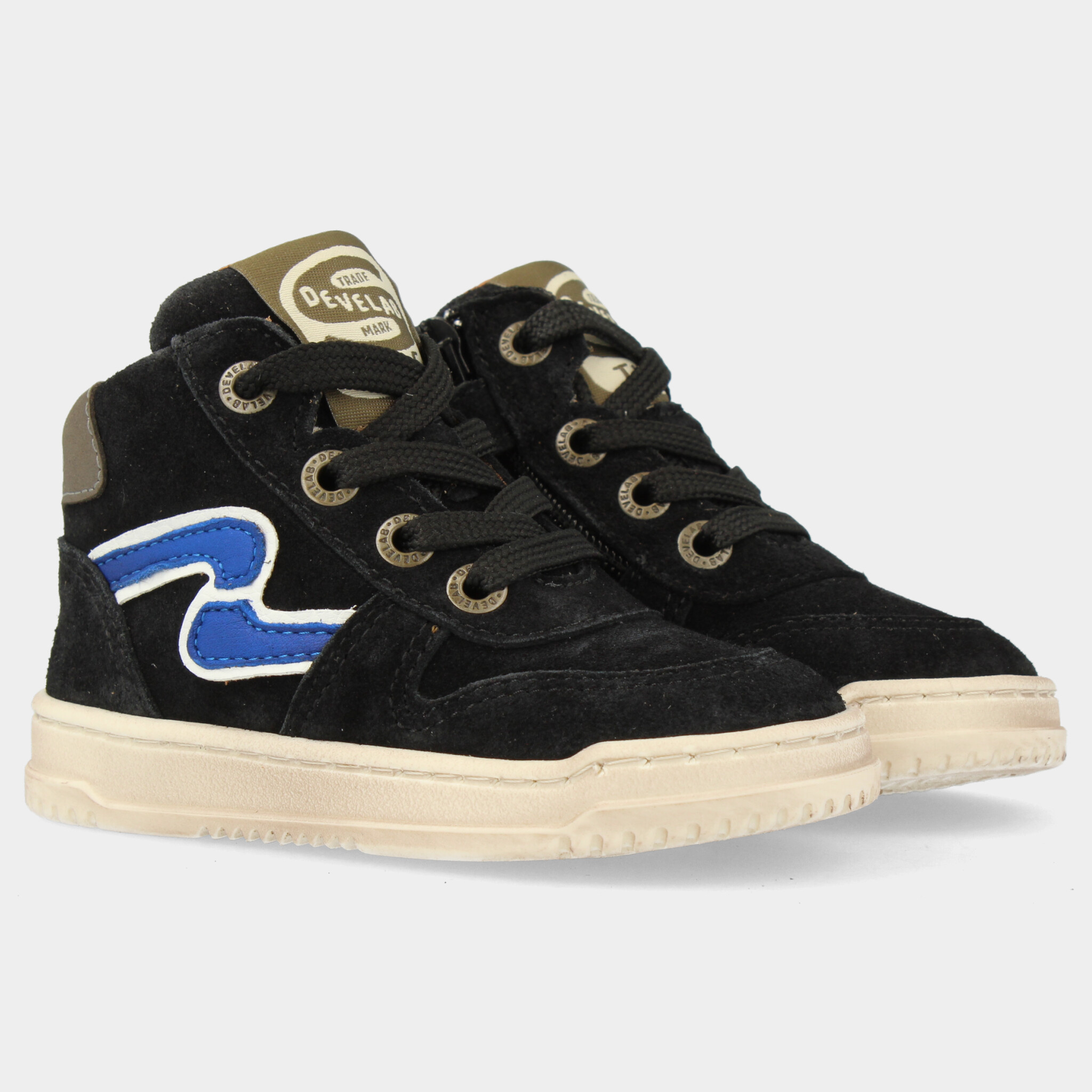 Zwarte sneaker | 44413