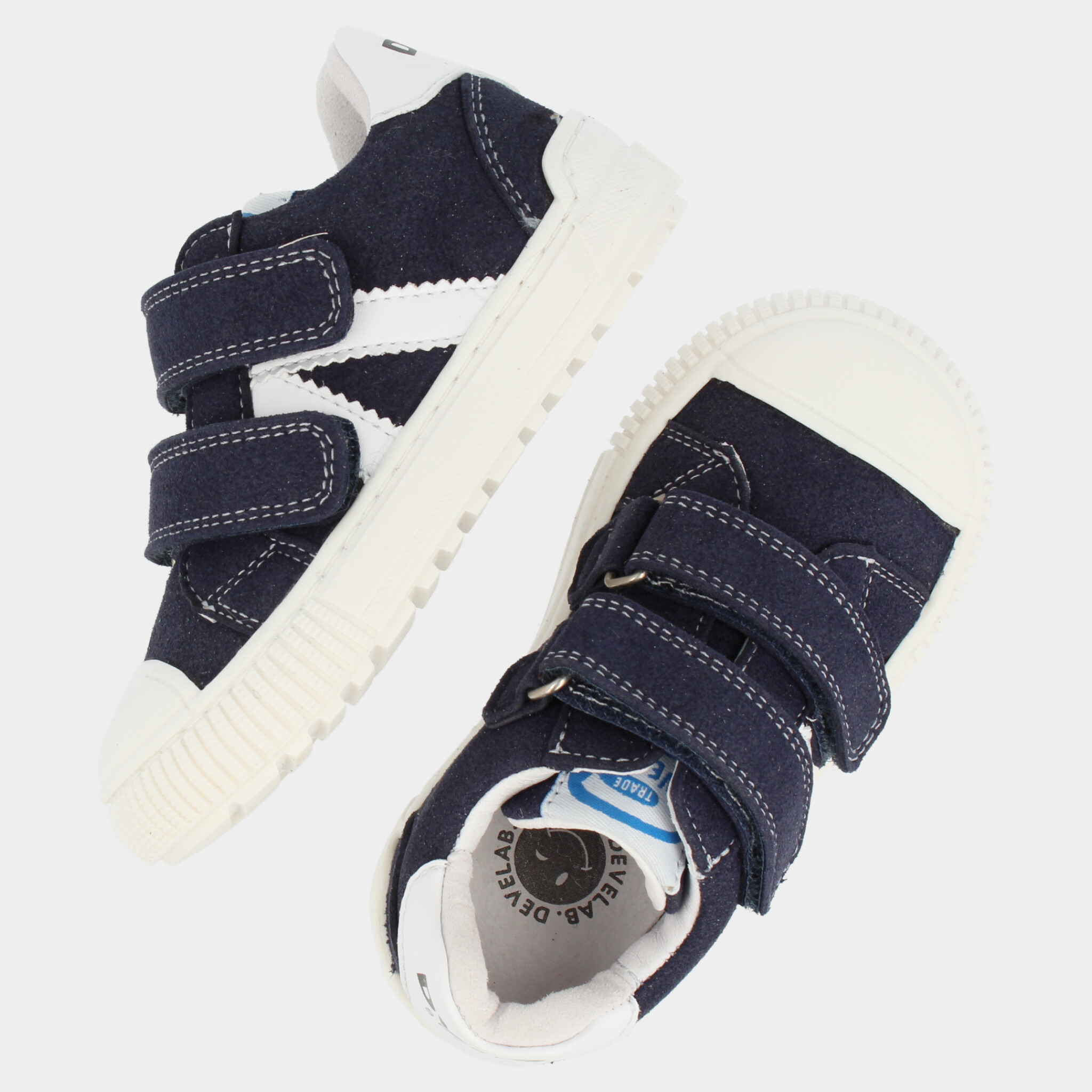 Navy sneakers | 45403