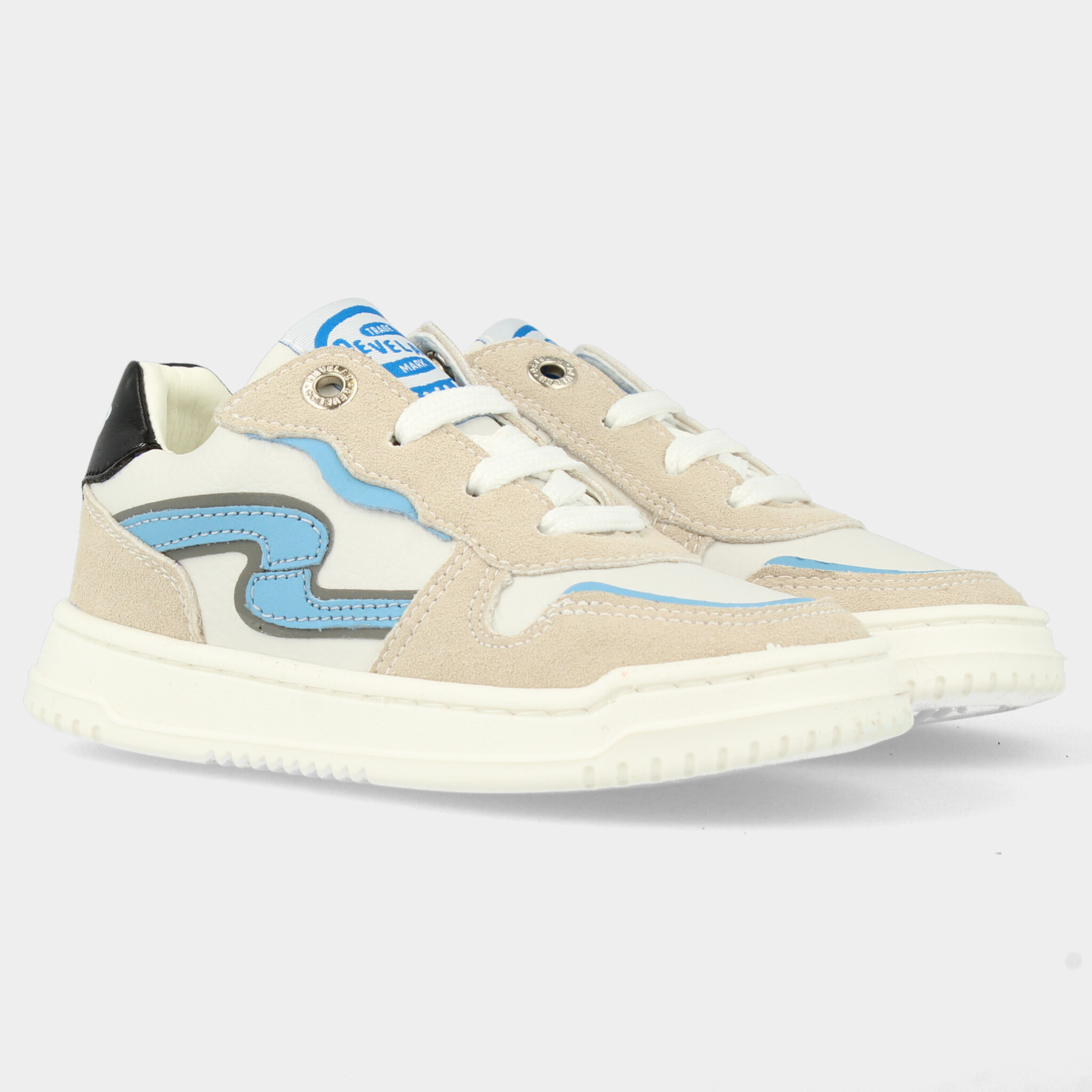 Beige sneakers | 44435