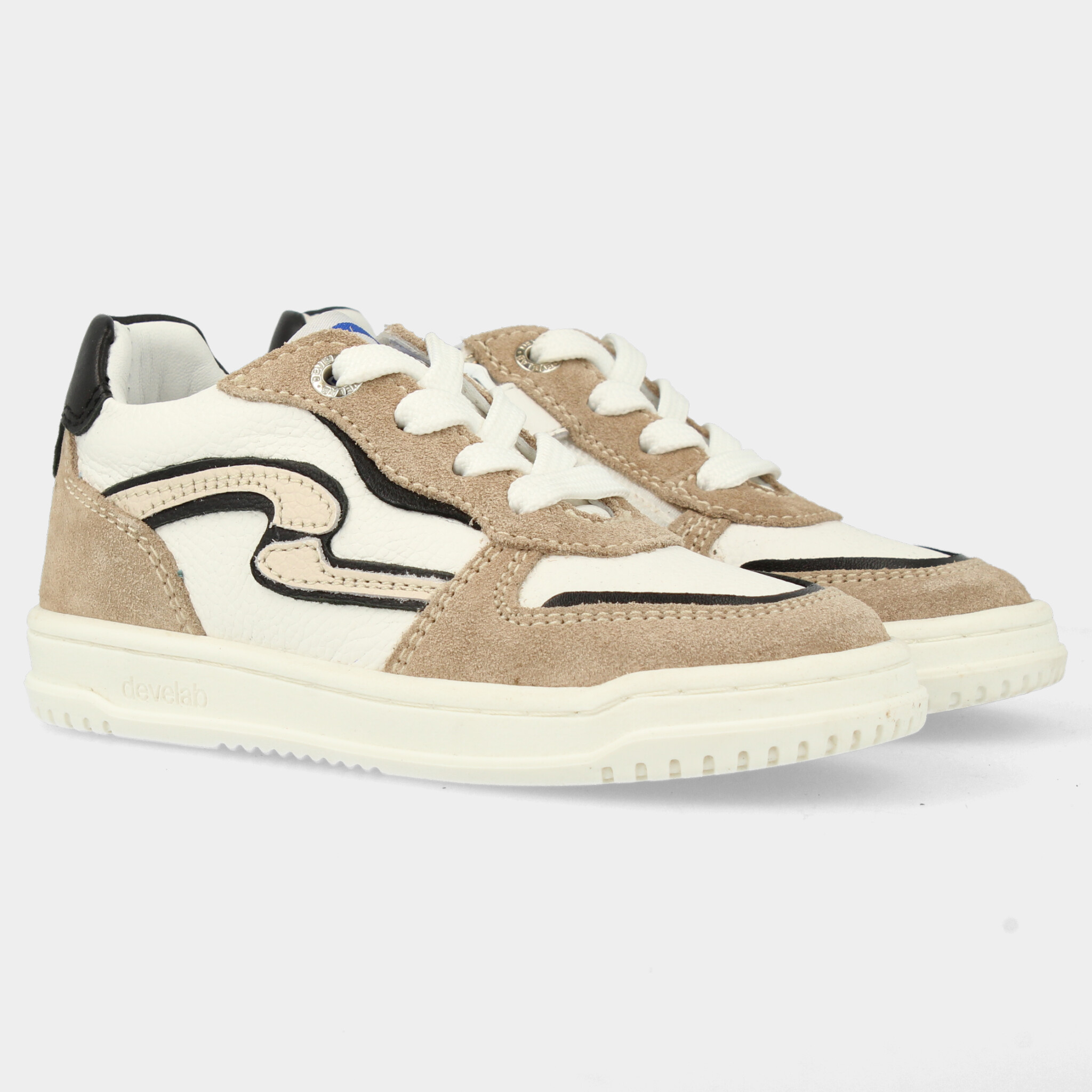 Beige sneakers | 44441