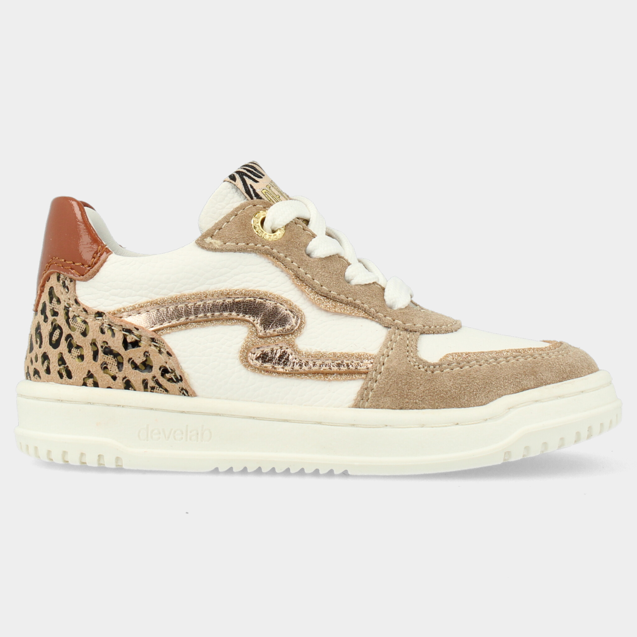 Wit met beige sneakers | 44440