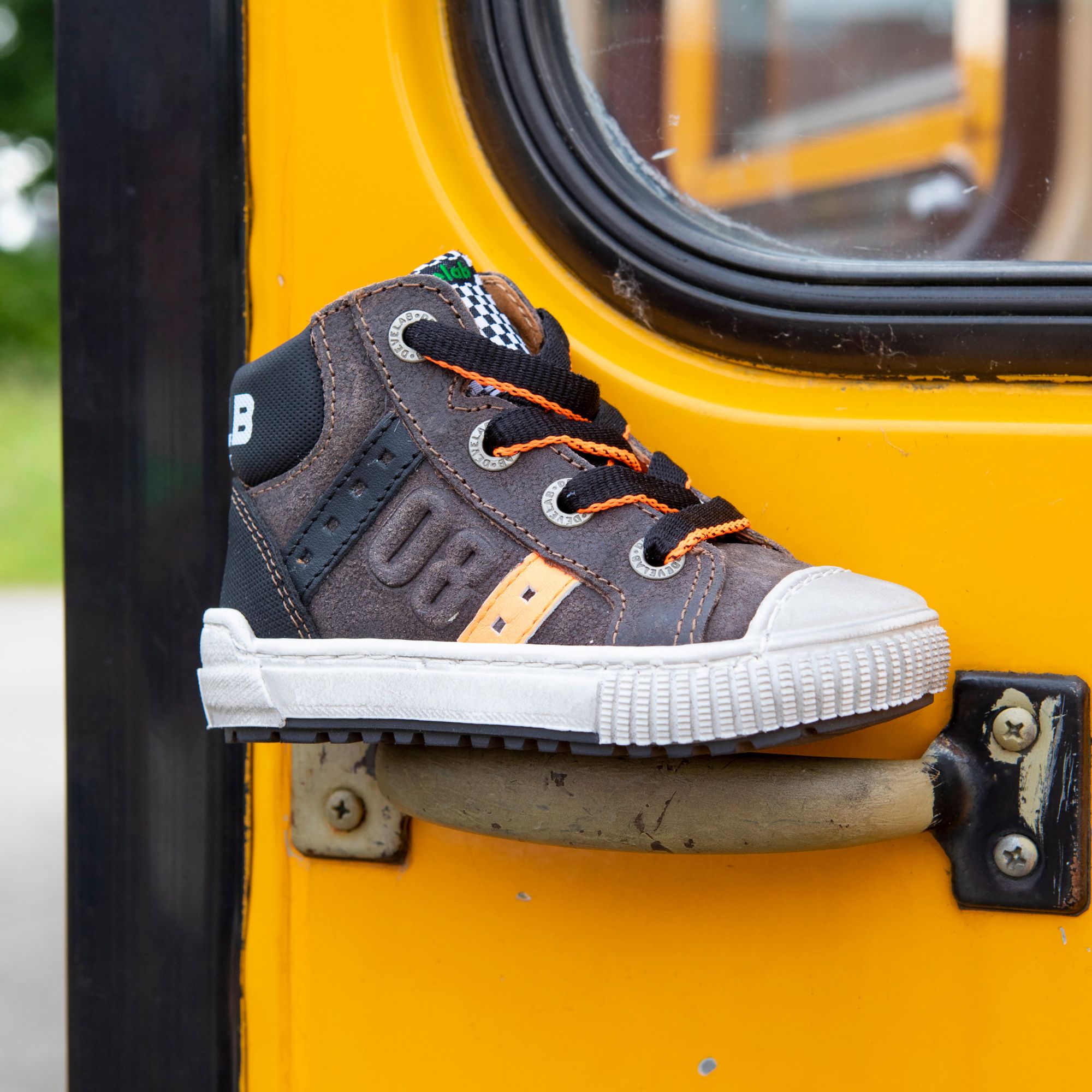 Hoge Grijze Sneakers | Develab 45661