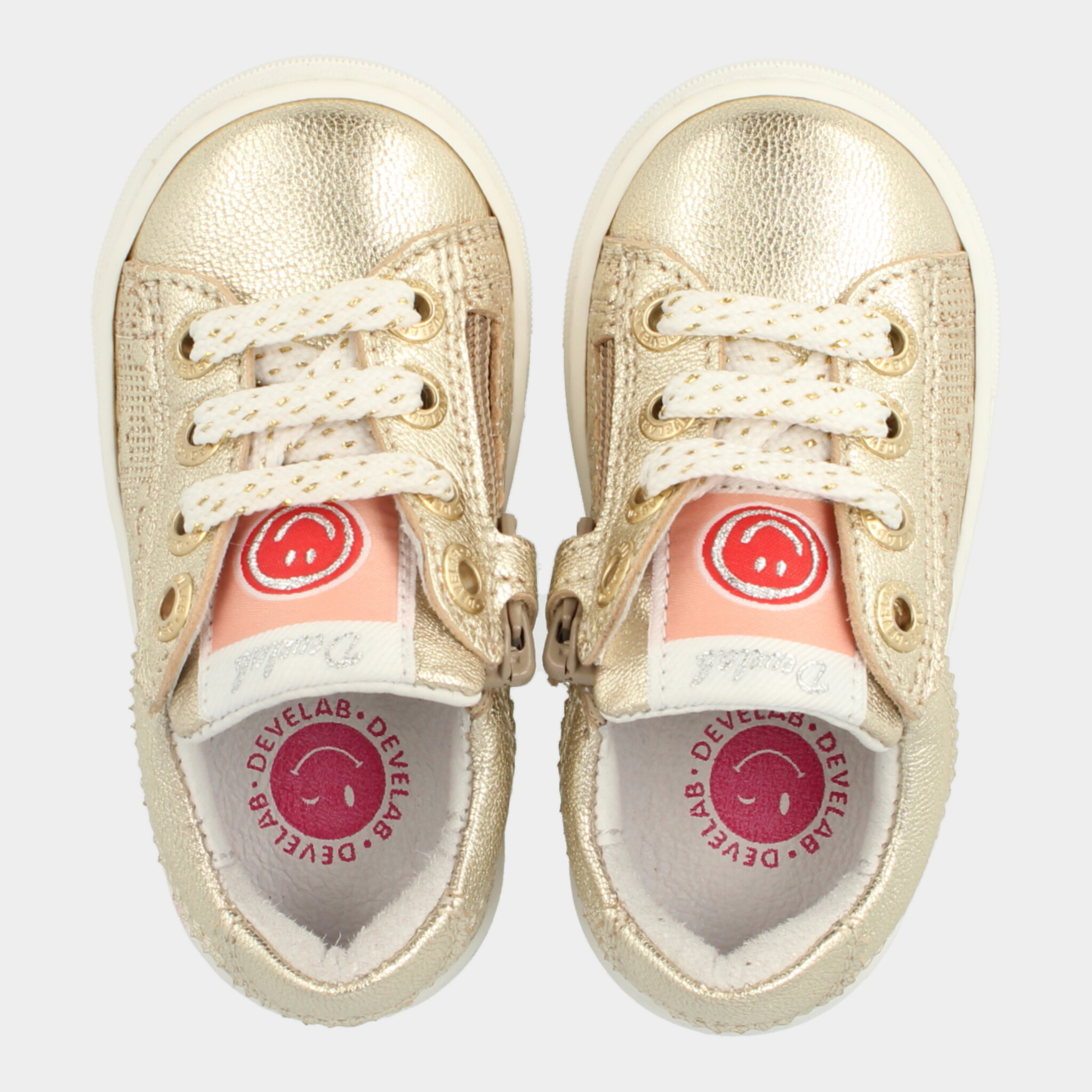 Gouden Sneakers | Develab 42734