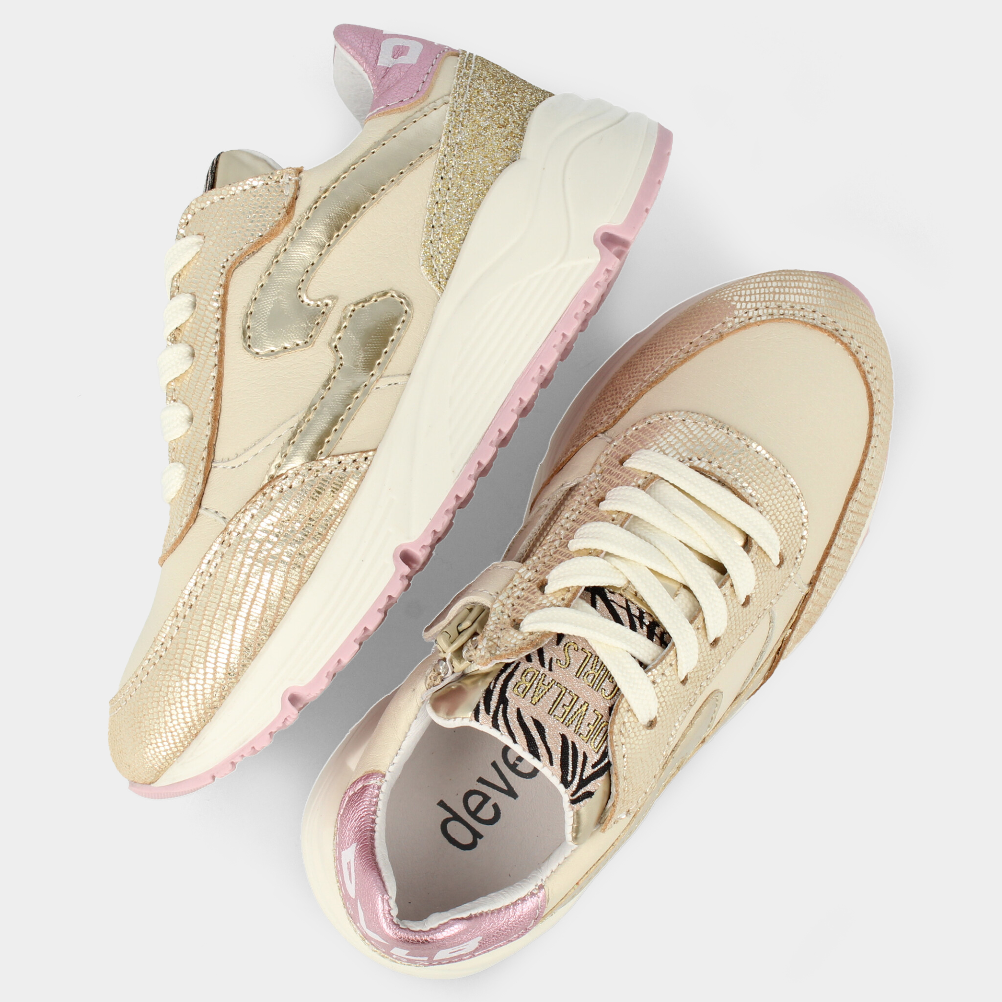 Gouden sneakers | 41044