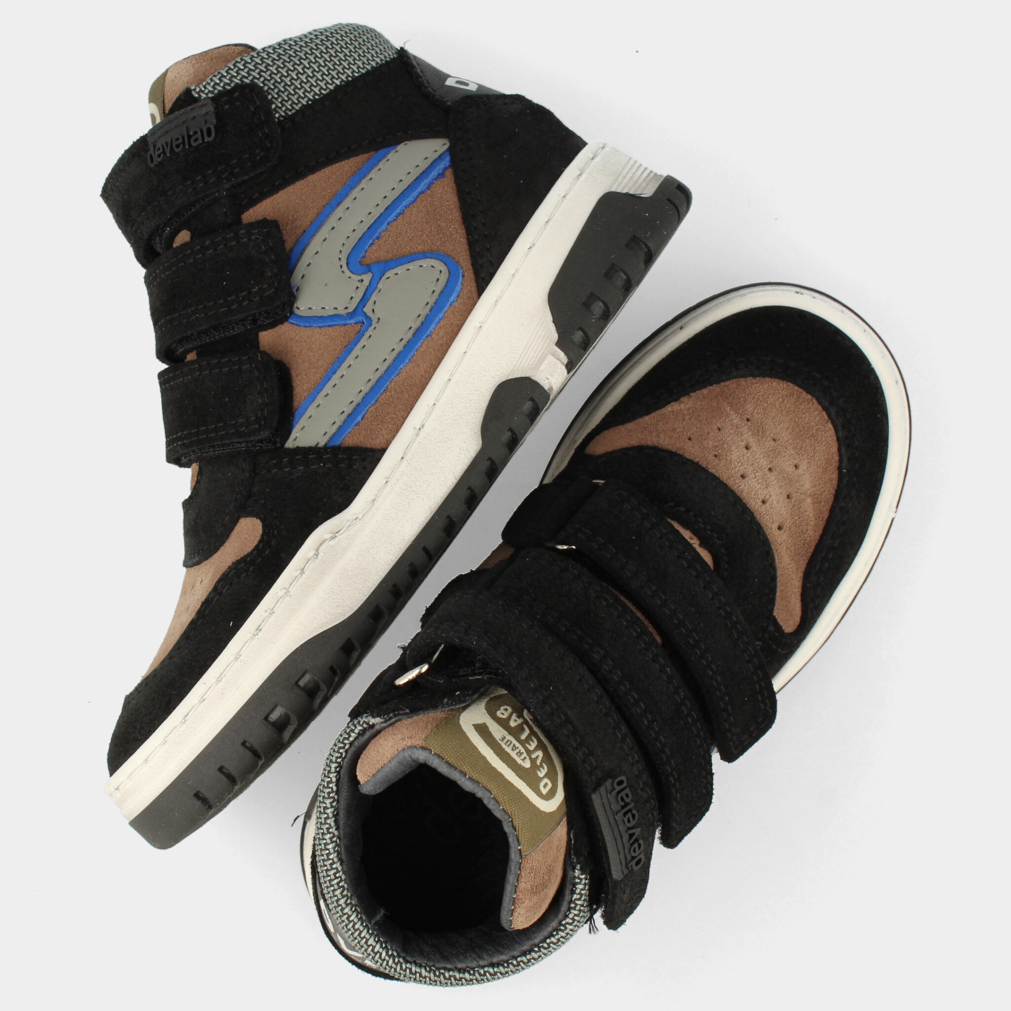 Zwarte sneaker | 44419