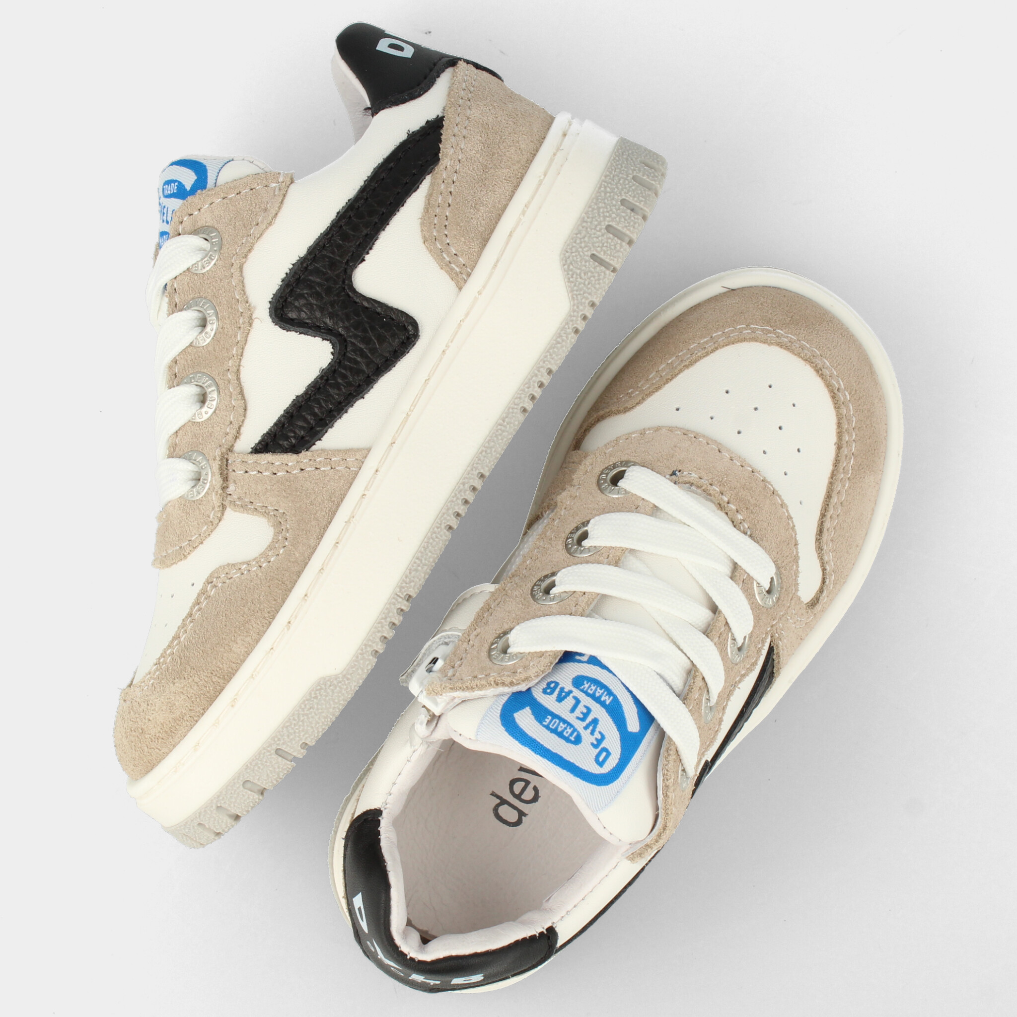 Beige sneakers | 45241