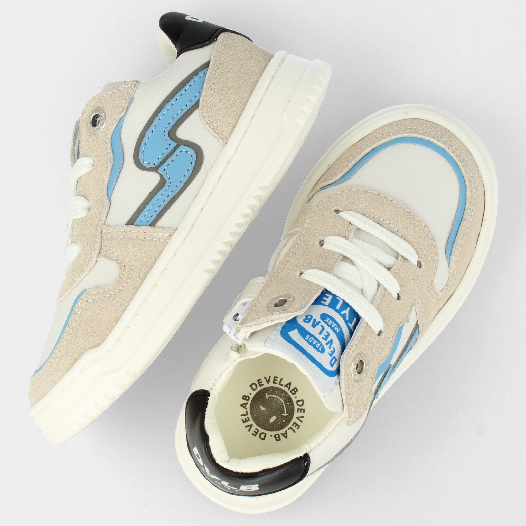 Beige sneakers | 44435