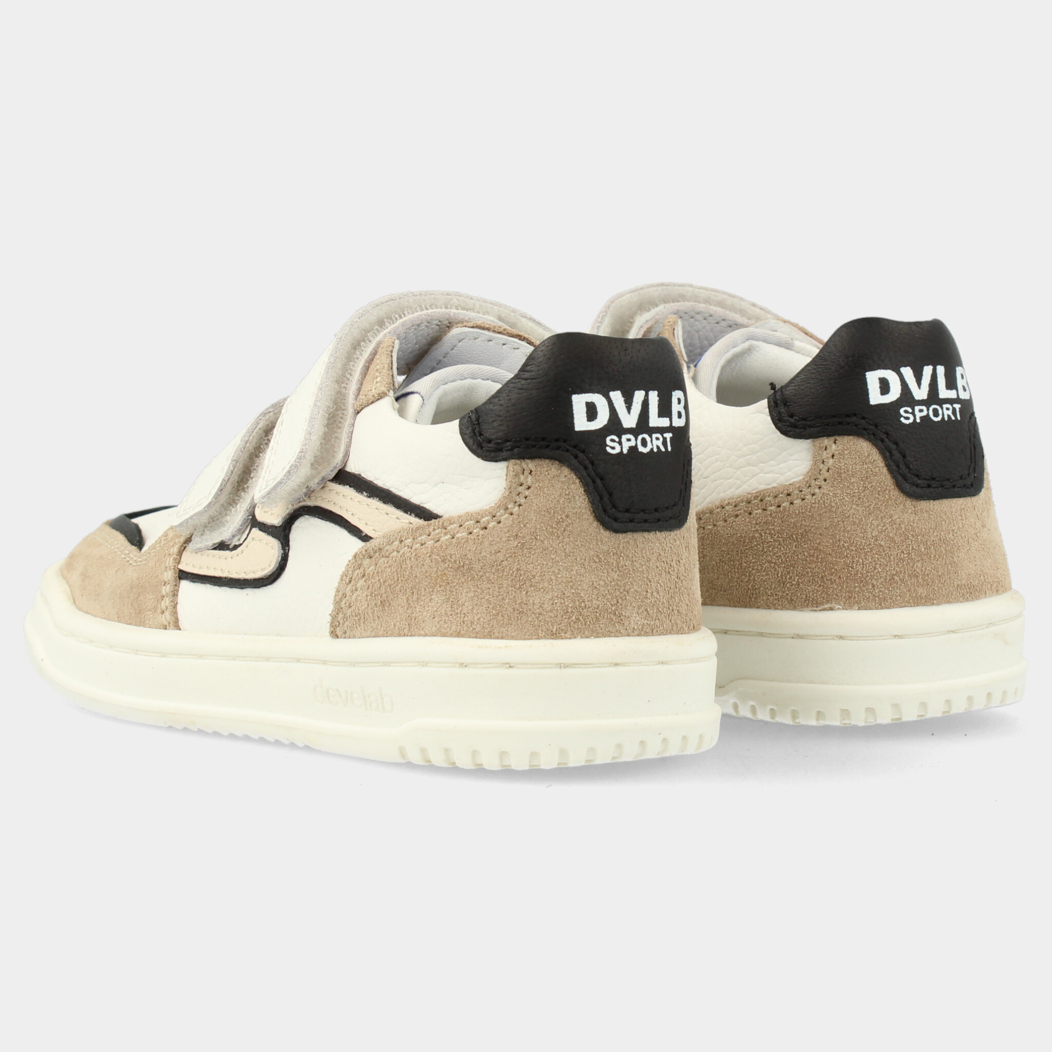 Beige sneakers | 44439