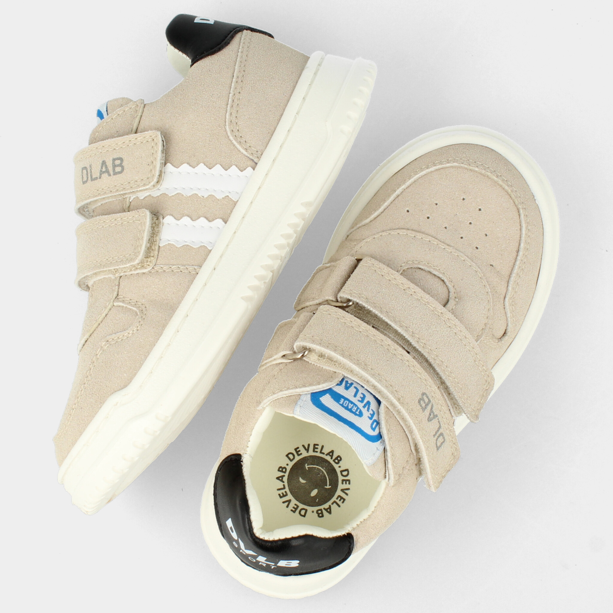 Taupe sneakers | 44429