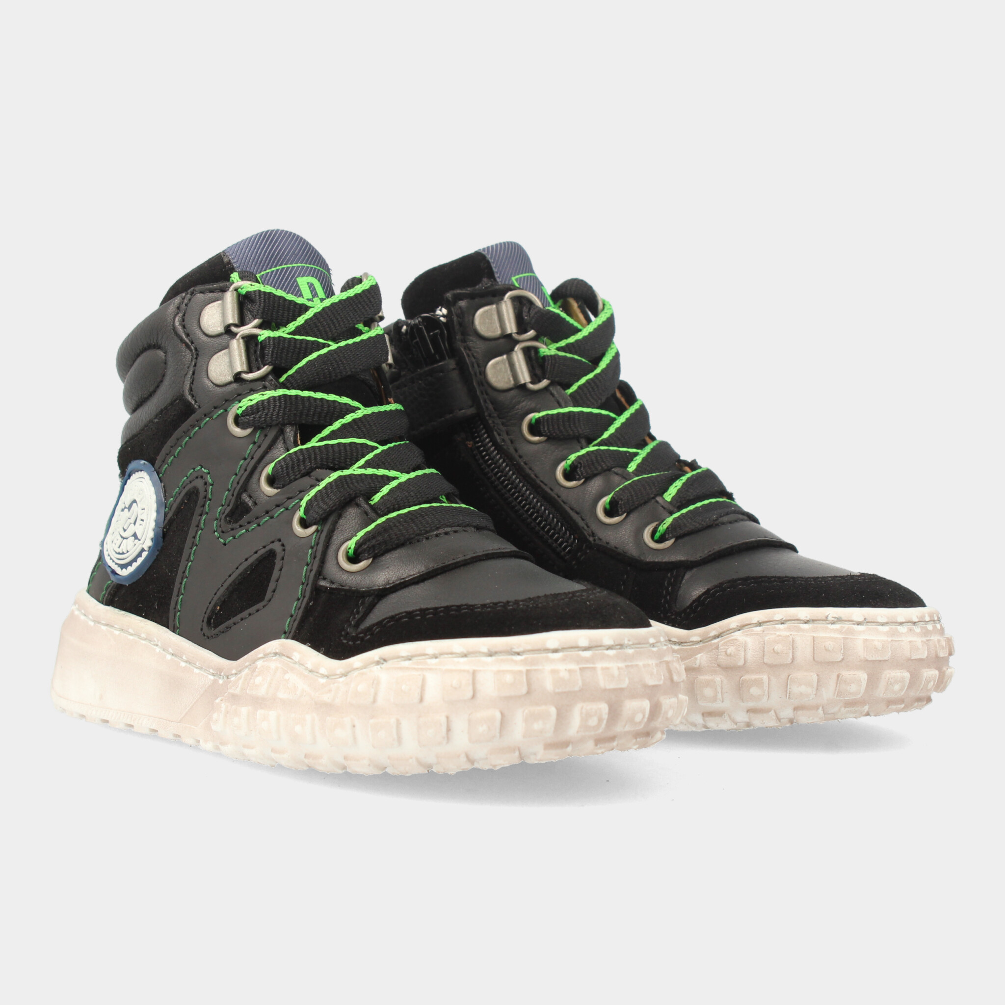 Hoge Zwarte Sneakers | Develab 45687